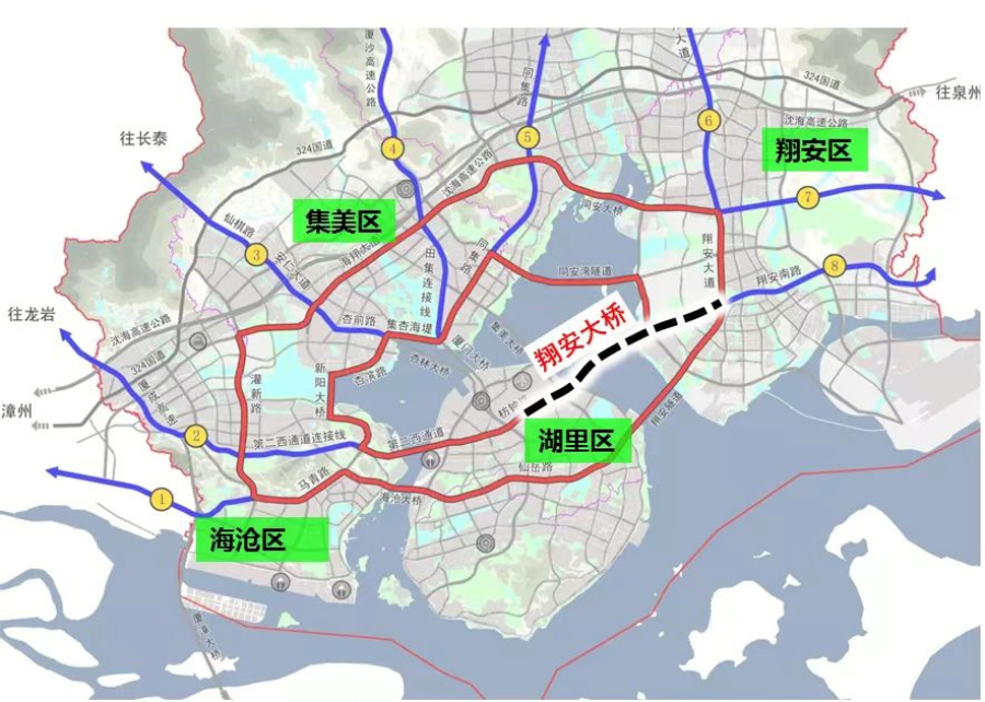 隨著翔安大橋的建成通車，廈門跨島交通正式邁入“五橋兩隧”新格局，“兩環(huán)八射”快速路網(wǎng)進(jìn)一步完善。廈門市交通運(yùn)輸局供圖