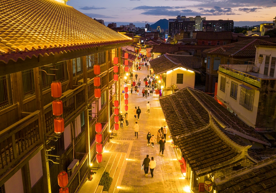 興化府歷史文化街區(qū)夜景。佘琦輝攝