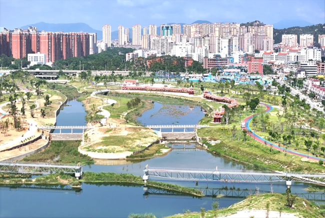 惠安“城市綠肺”——東湖公園?；莅部h融媒體中心供圖