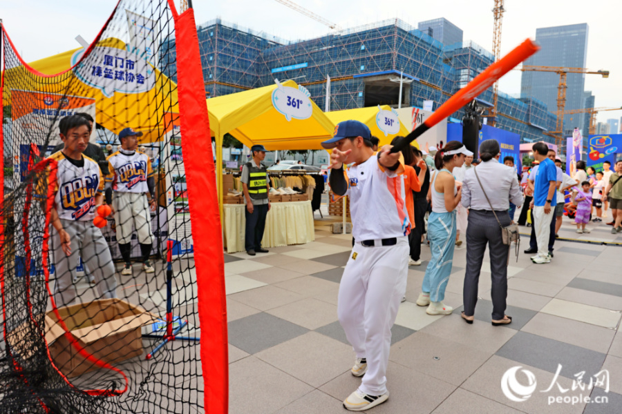 融合多項體育元素的“樂市集”。人民網(wǎng)記者 陳博攝