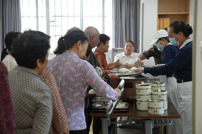 長者食堂